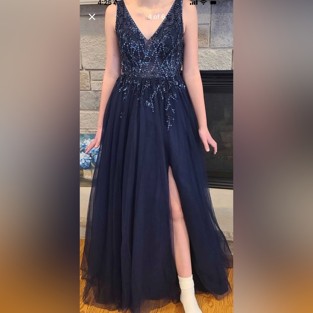 Prom dress - Picture 4 of 6